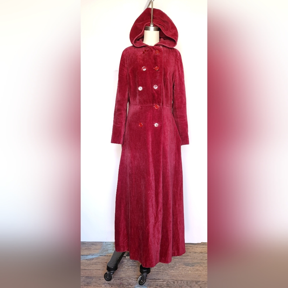 Vintage Hooded RED Corduroy Coat Floor Length Hooded Coat Red Riding Hood 70s - Picture 3 of 14